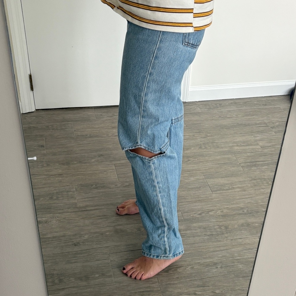 Light Blue Straight Leg Women’s Jeans - Picture 2 of 5